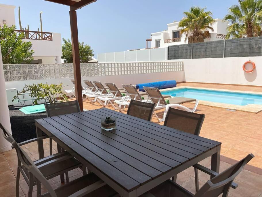 Eslanzarote Villa Varadero, Heated Pool Плайя-Бланка Екстер'єр фото